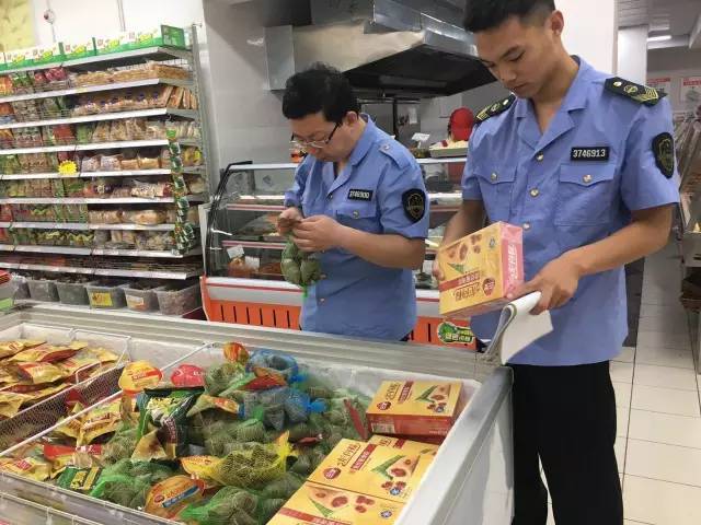 食藥一線丨榮成市食藥監(jiān)局開展端午食品安全專項檢查